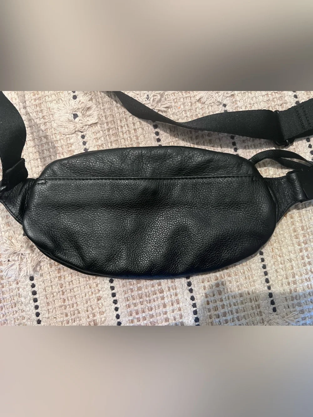 AIMEE Milan Leather Belt Bag - Picture 5 of 7